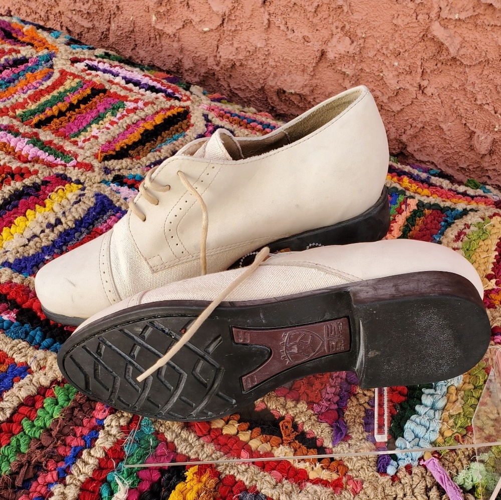 ARIAT OXFORDS - Picture 5 of 8